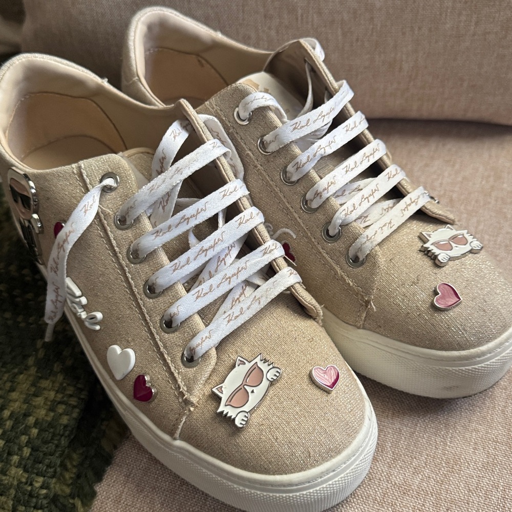 Karl Lagerfeld Paris Cate Pins Sneaker Lace Up Fashion Sneaker Size‎ 7.5M - Picture 7 of 7